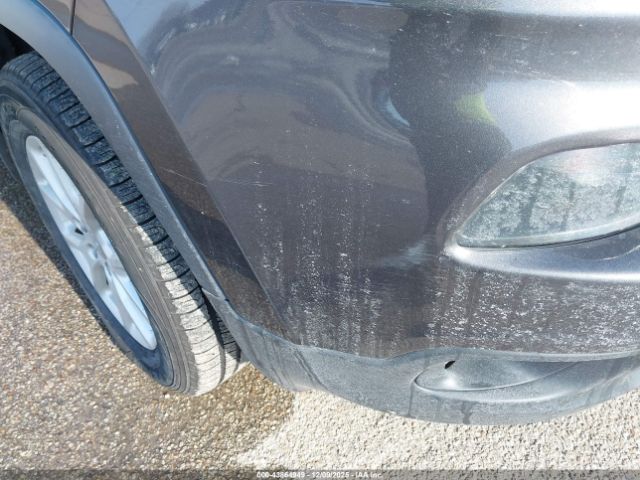 Jeep Cherokee Latitude Image 14