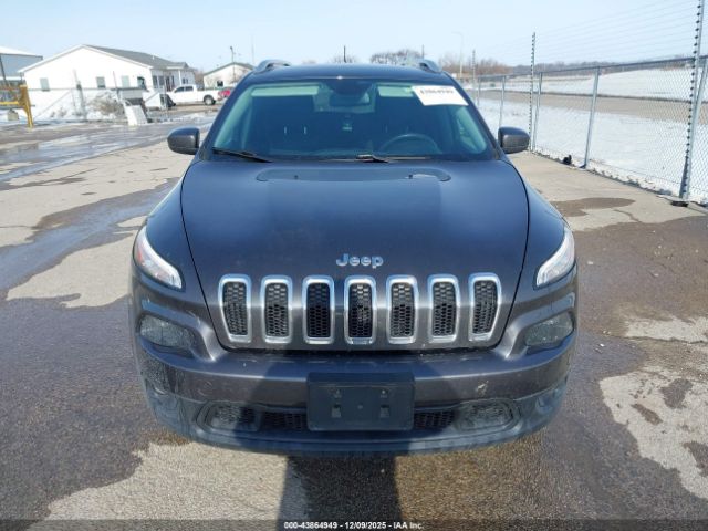 Jeep Cherokee Latitude Image 8