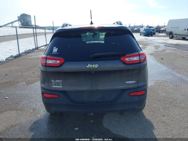 Jeep Cherokee Latitude Image 11
