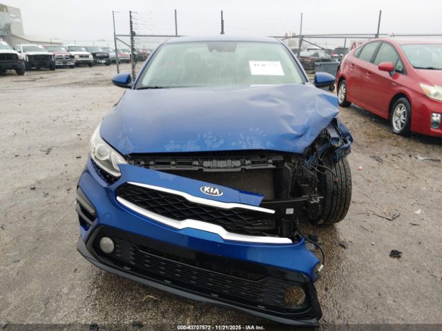 Kia Forte Lxs Image 14