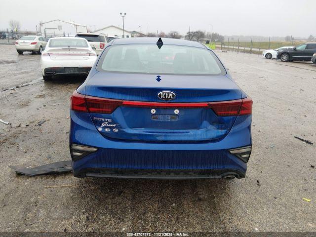 Kia Forte Lxs Image 15