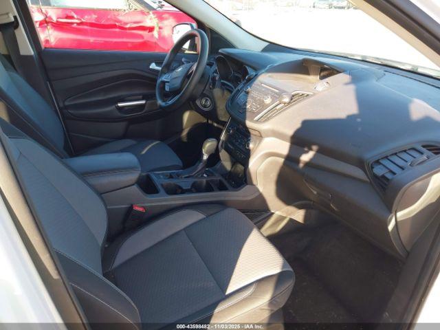 Ford Escape Se Image 3