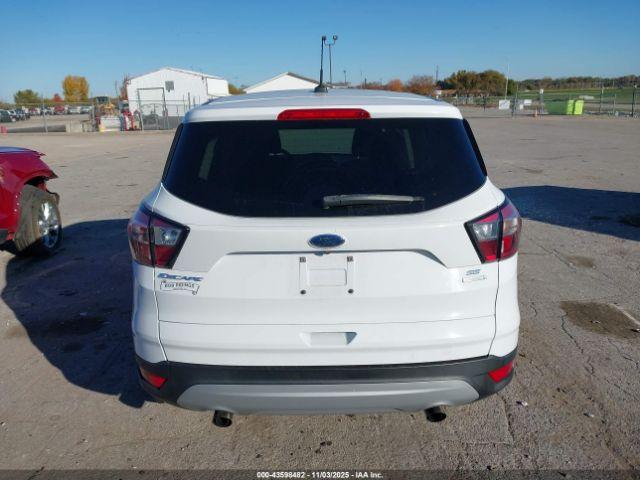 Ford Escape Se Image 10