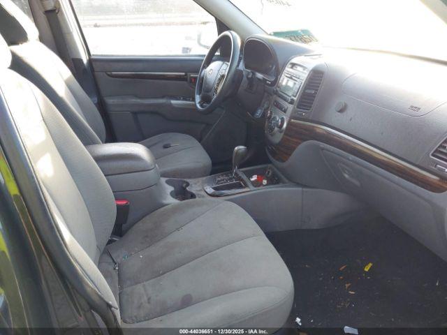 Hyundai SANTA FE Gls Image 2