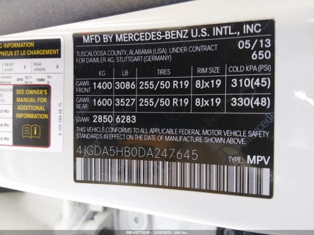 Mercedes-Benz M-Class 4matic Image 16