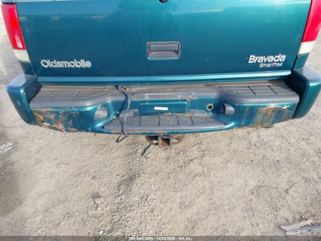 Oldsmobile Bravada Image 5