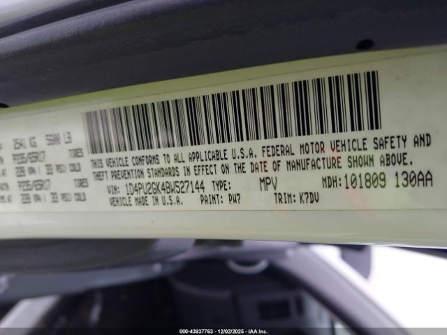 Dodge Nitro Se Image 4