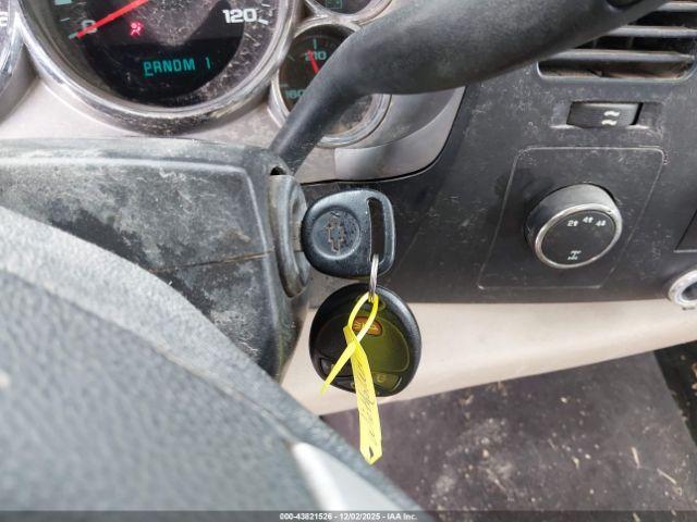 Chevrolet Silverado 2500 Lt Image 5