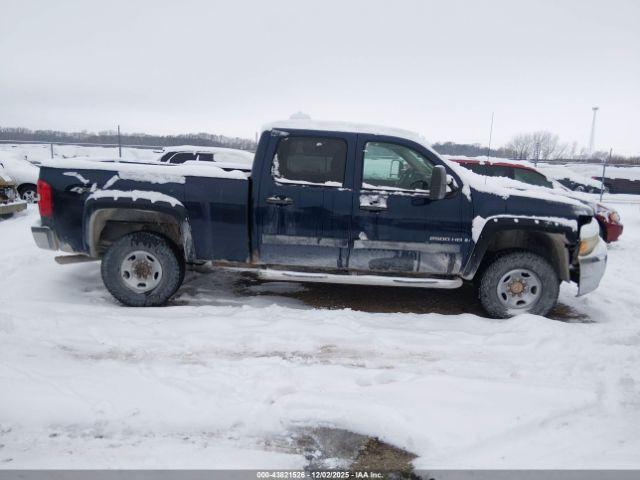 Chevrolet Silverado 2500 Lt Image 14