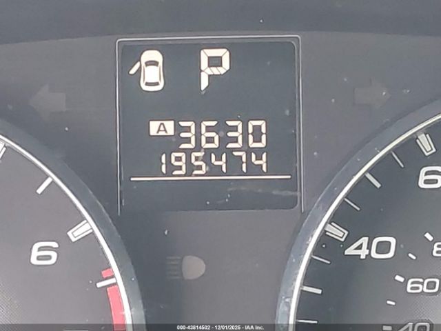 Subaru Outback 2.5i Limited Image 6