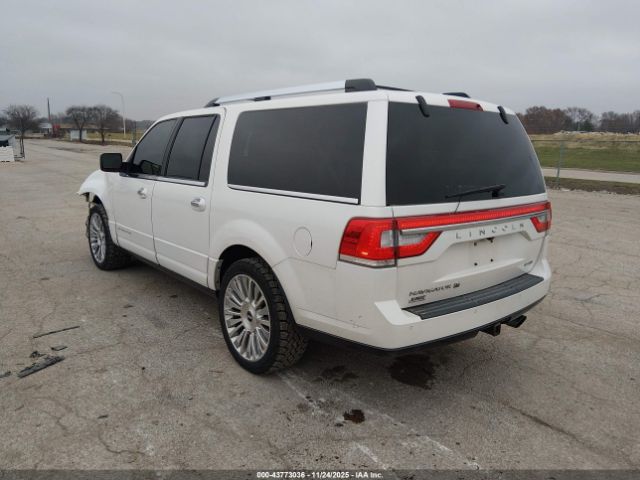 Lincoln Navigator Image 7