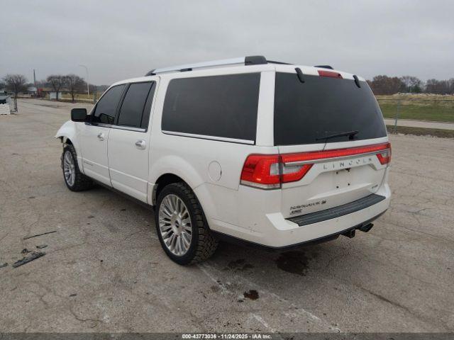 Lincoln Navigator Image 7