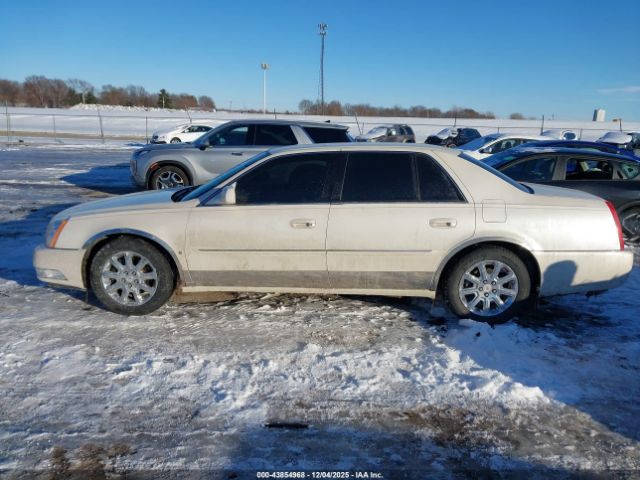 Cadillac DTS 1sd Image 9