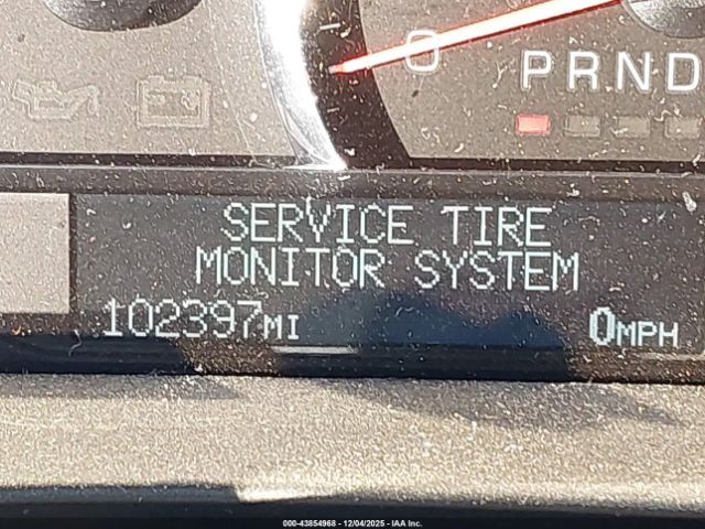 Cadillac DTS 1sd Image 11