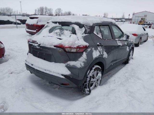 Nissan Kicks S Xtronic Cvt Image 6