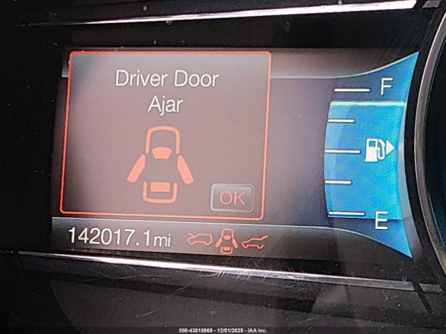 Ford Explorer Xlt Image 4