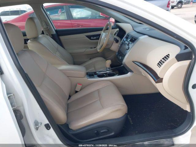 Nissan Altima 2.5 Sl Image 2