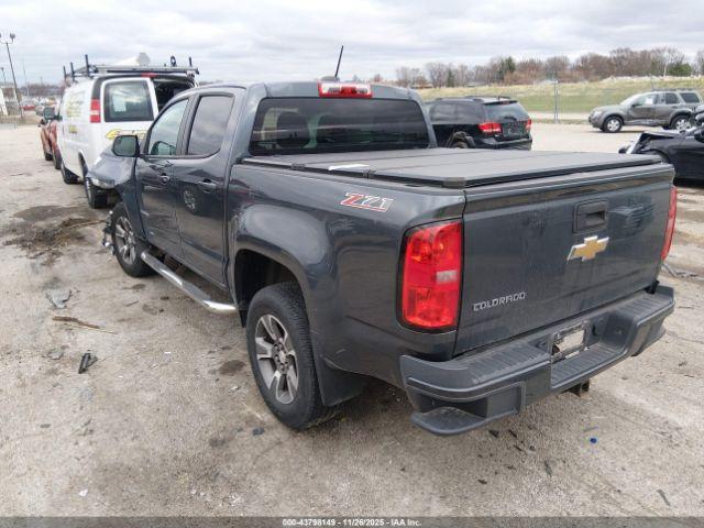 Chevrolet Colorado Z71 Image 2