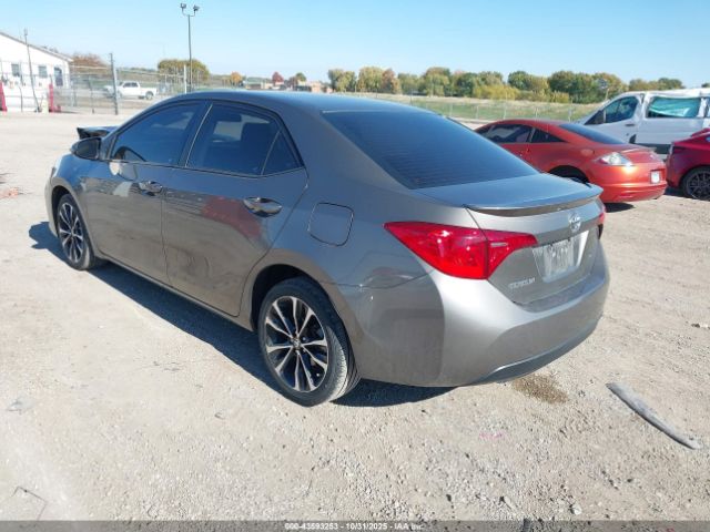 Toyota Corolla Se Image 12