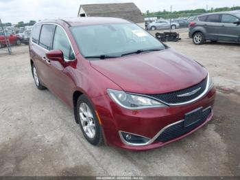  Salvage Chrysler Pacifica