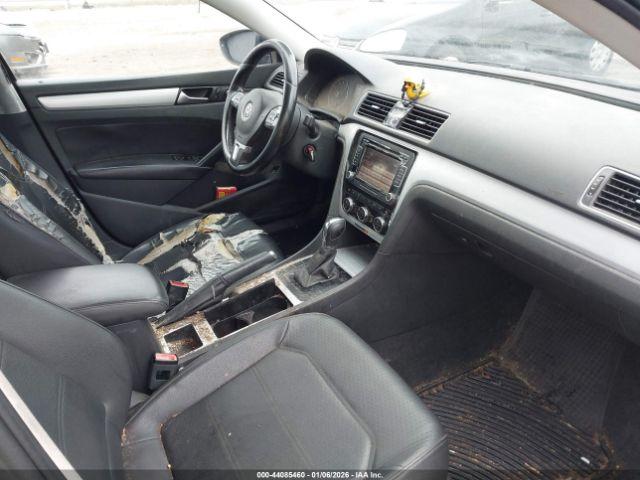 Volkswagen Passat 2.5l Se Image 6