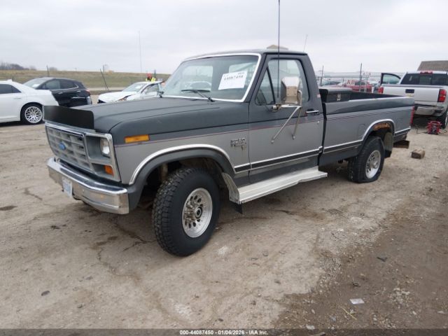 Ford F-250 Image 6