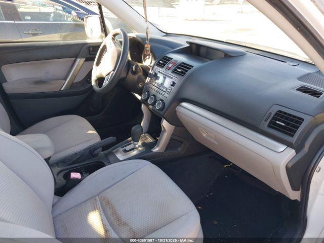 Subaru Forester 2.5i Premium Image 12