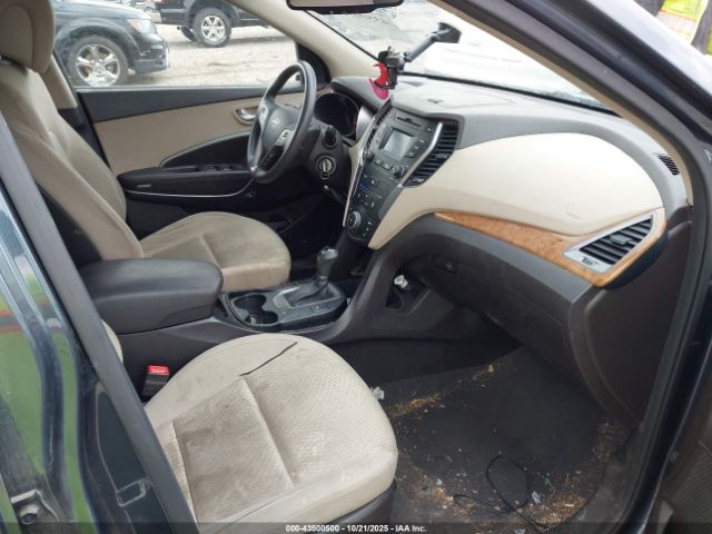 Hyundai SANTA FE Se Image 3