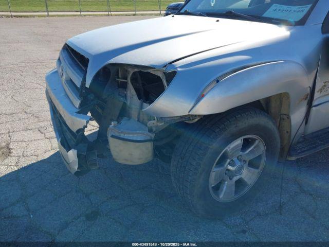 Toyota 4Runner Sr5 V6 Image 6