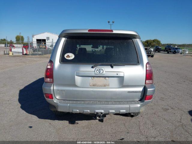 Toyota 4Runner Sr5 V6 Image 10