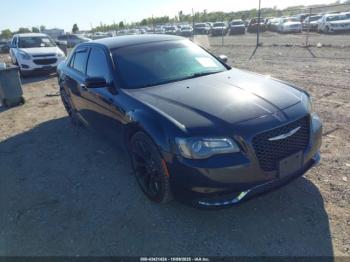  Salvage Chrysler 300