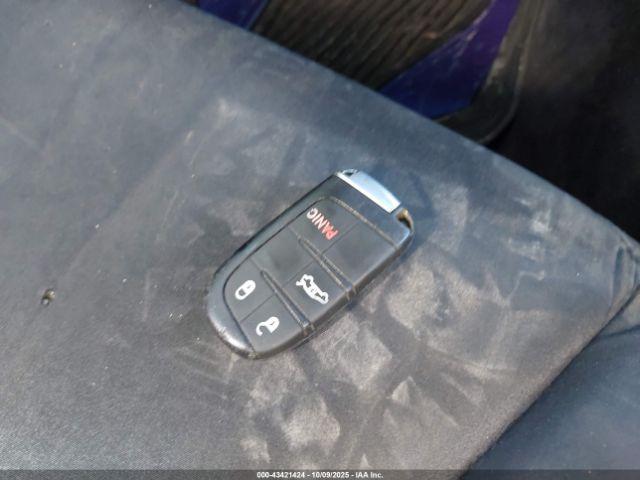 Chrysler 300 Touring Image 3