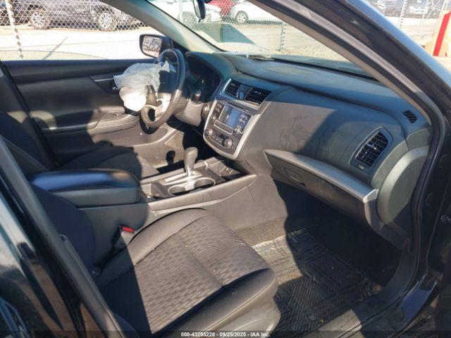 Nissan Altima 2.5 Sv Image 9