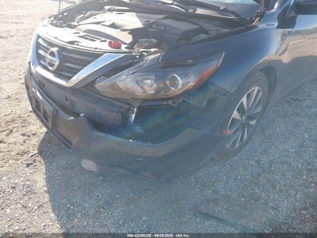 Nissan Altima 2.5 Sv Image 13