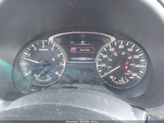 Nissan Altima 2.5 Sv Image 12