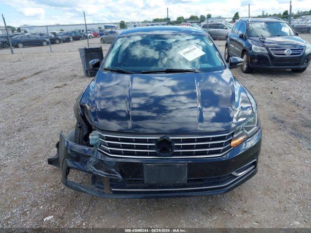 Volkswagen Passat 1.8t S Image 11