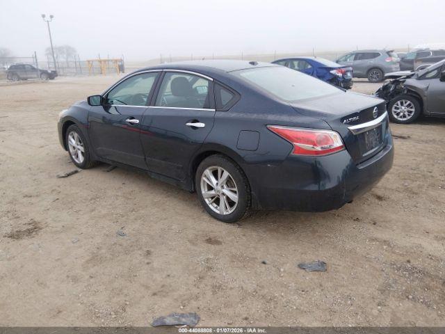 Nissan Altima 2.5 Sv Image 9