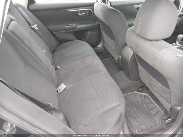 Nissan Altima 2.5 Sv Image 2