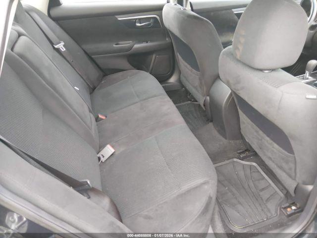 Nissan Altima 2.5 Sv Image 2