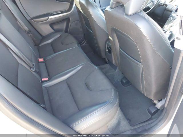 Volvo XC60 T5 Drive-e Image 5