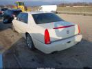 Cadillac DTS Premium Collection Image 5
