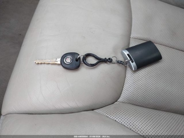 Cadillac DTS Premium Collection Image 3