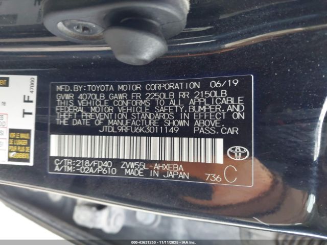 Toyota Prius Le Image 2