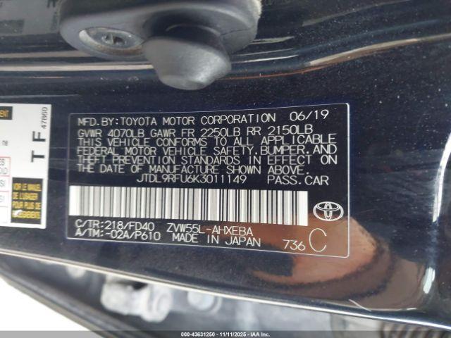 Toyota Prius Le Image 2