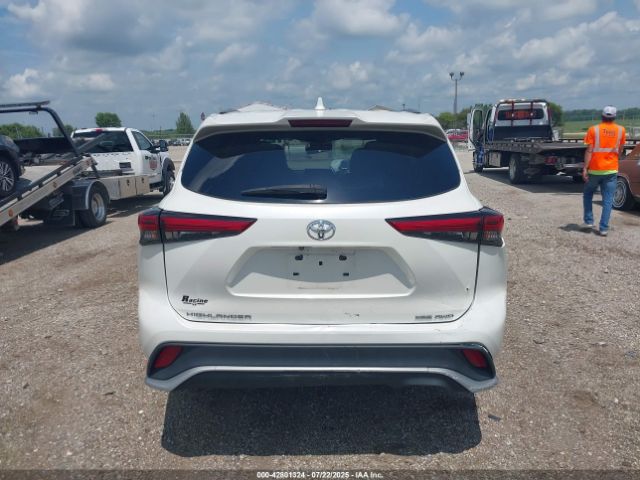 Toyota Highlander Xse Image 13