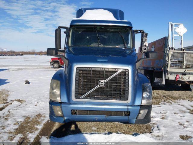 Volvo Vn Vnl Image 11